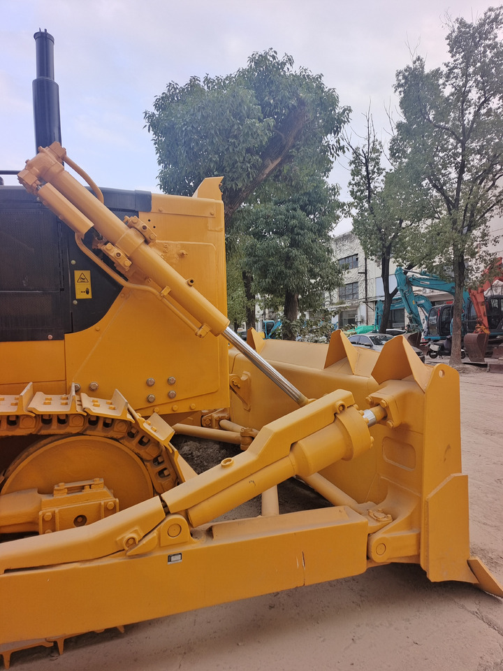 SHANTUI SD22 SD32 SD22F - Buldožer: slika 4 SHANTUI SD22 SD32 SD22F - Buldožer: slika 4