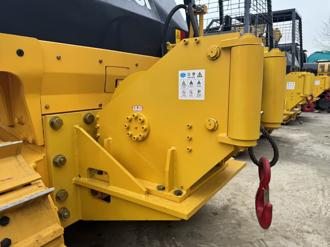 SHANTUI SD22F FORESTRY VERSION - Buldožer: slika 3 SHANTUI SD22F FORESTRY VERSION - Buldožer: slika 3