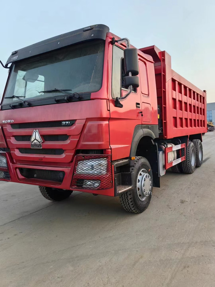 SINOTRUK HOWO 371 375 380 400 420 6*4 10 WHEELS - Tovornjak prekucnik: slika 1 SINOTRUK HOWO 371 375 380 400 420 6*4 10 WHEELS - Tovornjak prekucnik: slika 1