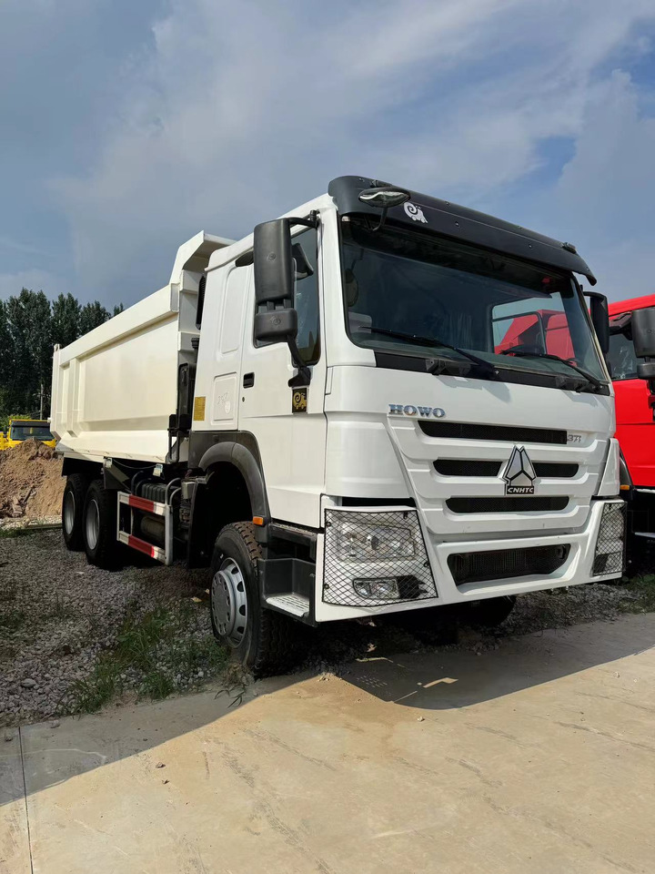 SINOTRUK HOWO DUMP TRUCK 6*4 8*4 371 380 400 420 460 HP - Tovornjak prekucnik: slika 4 SINOTRUK HOWO DUMP TRUCK 6*4 8*4 371 380 400 420 460 HP - Tovornjak prekucnik: slika 4