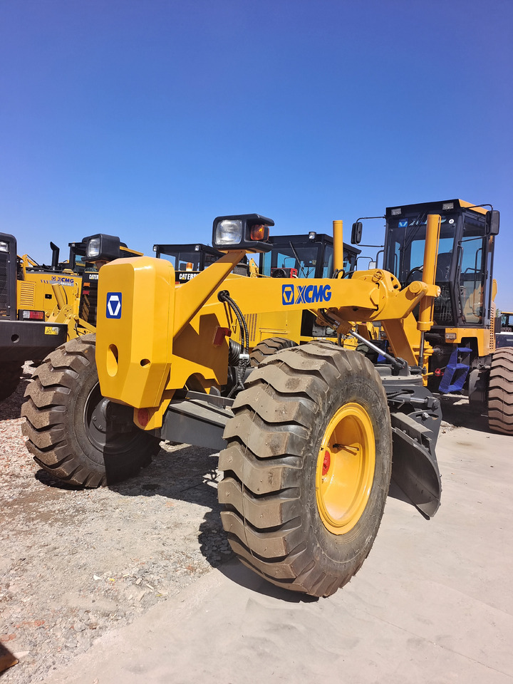 XCMG GR1803 - Greder: slika 3 XCMG GR1803 - Greder: slika 3