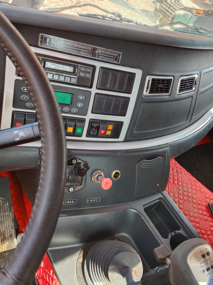 XCMG XCT50K - Avtodvigalo: slika 4 XCMG XCT50K - Avtodvigalo: slika 4