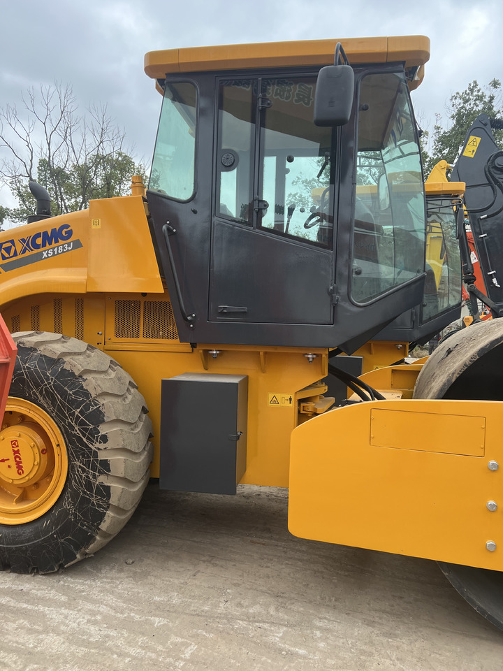 XCMG XS183J - Cestni valjar: slika 5 XCMG XS183J - Cestni valjar: slika 5