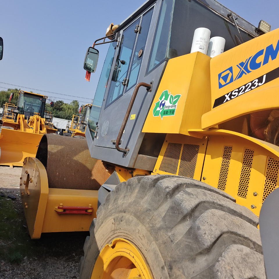 XCMG XS223J - Cestni valjar: slika 1 XCMG XS223J - Cestni valjar: slika 1
