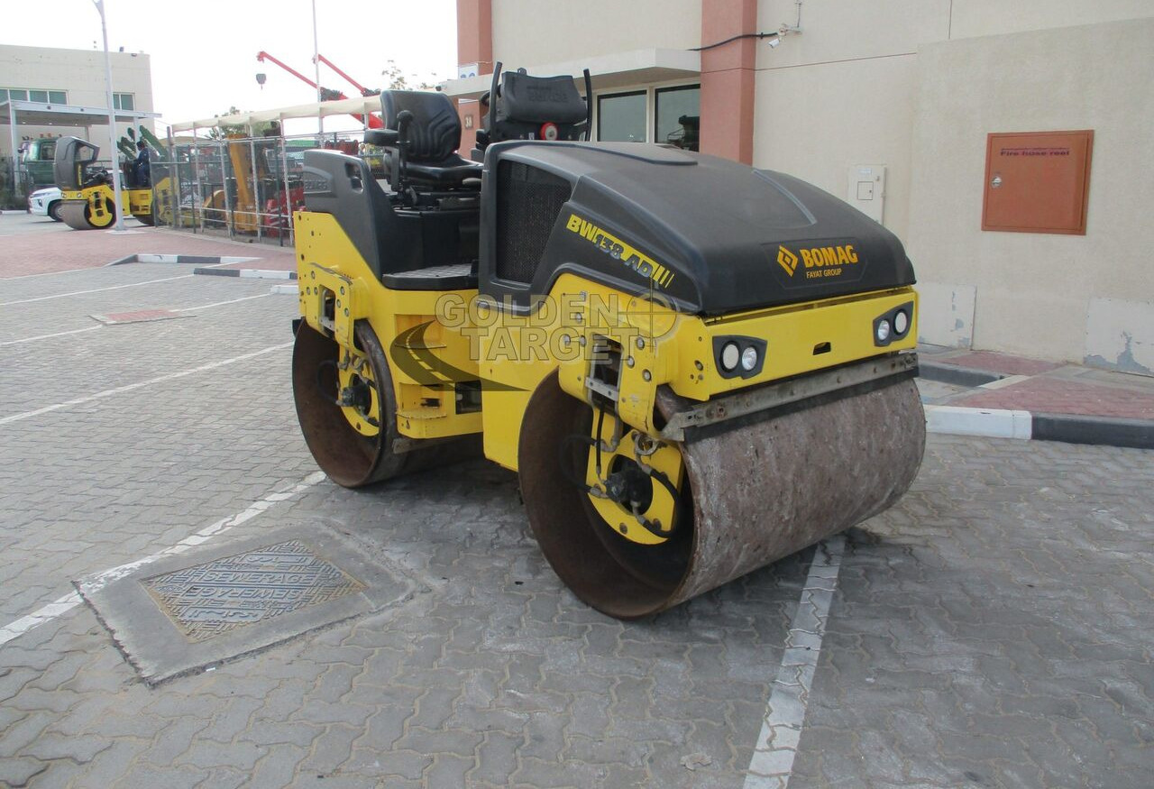 BOMAG BW138 AD-5 Roller - Cestni valjar: slika 1 BOMAG BW138 AD-5 Roller - Cestni valjar: slika 1