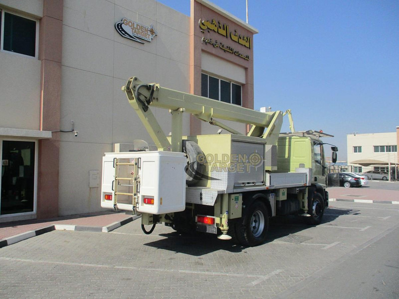 Iveco Euro Cargo 180E28 - Dvižna ploščad: slika 2 Iveco Euro Cargo 180E28 - Dvižna ploščad: slika 2