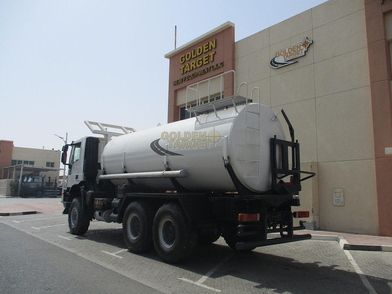 Iveco TRAKKER 380 - Tovornjak cisterna: slika 4 Iveco TRAKKER 380 - Tovornjak cisterna: slika 4