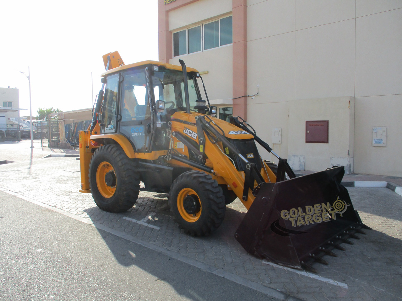 JCB 3DX PLUS 4×4 BACKHOE LOADER - Bager nakladalec: slika 1 JCB 3DX PLUS 4×4 BACKHOE LOADER - Bager nakladalec: slika 1