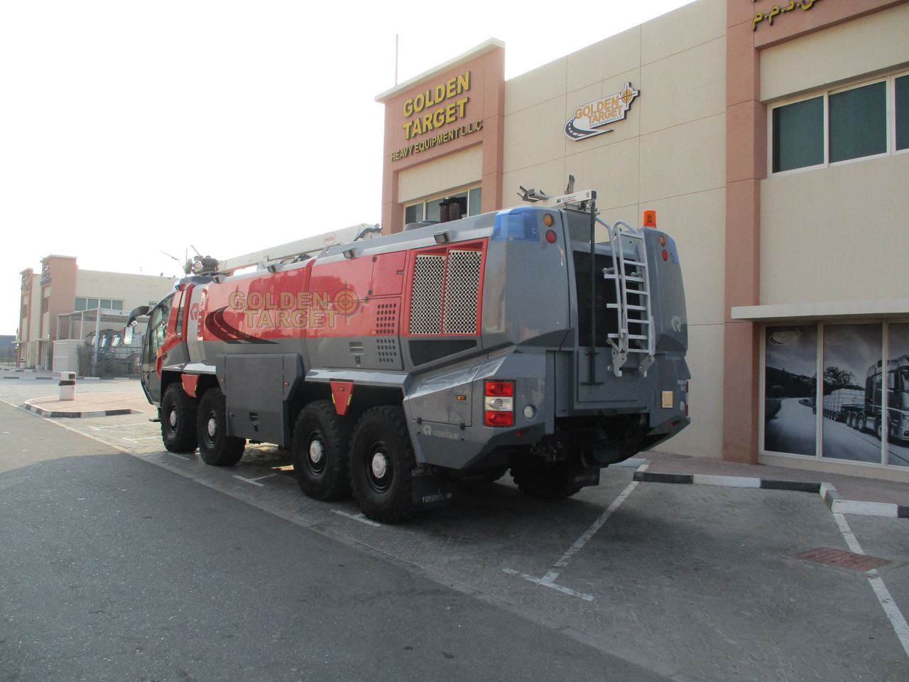 MAN FLF PANTHER 8x8 Airport Fire Truck - Gasilsko vozilo: slika 4 MAN FLF PANTHER 8x8 Airport Fire Truck - Gasilsko vozilo: slika 4