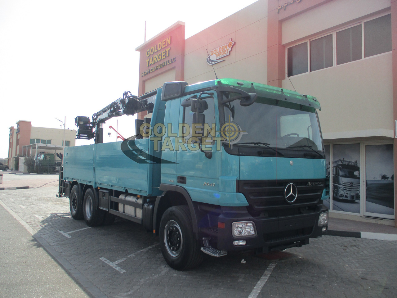Mercedes-Benz Actros 2641 - Tovornjak s kesonom, Tovornjak z dvigalom: slika 1 Mercedes-Benz Actros 2641 - Tovornjak s kesonom, Tovornjak z dvigalom: slika 1