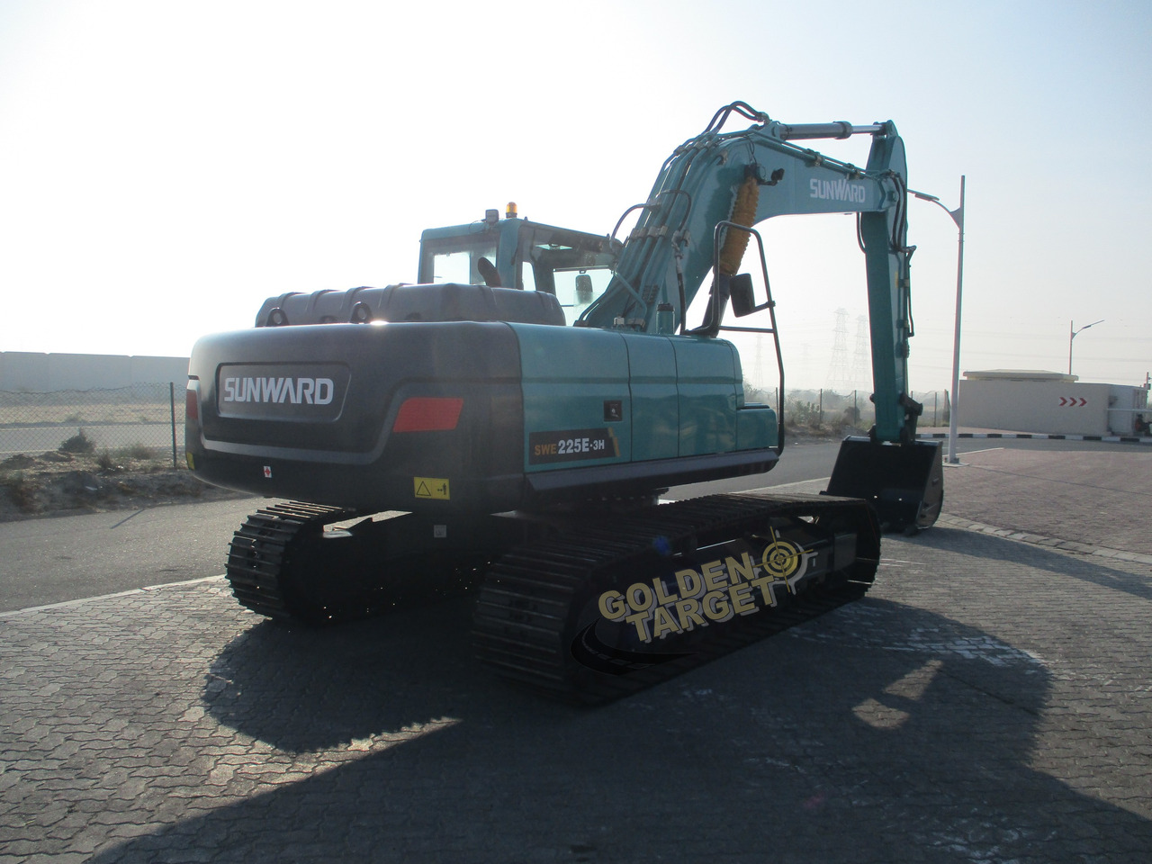SUNWARD SWE225E-3H Hydraulic Excavator - Bager goseničar: slika 3 SUNWARD SWE225E-3H Hydraulic Excavator - Bager goseničar: slika 3