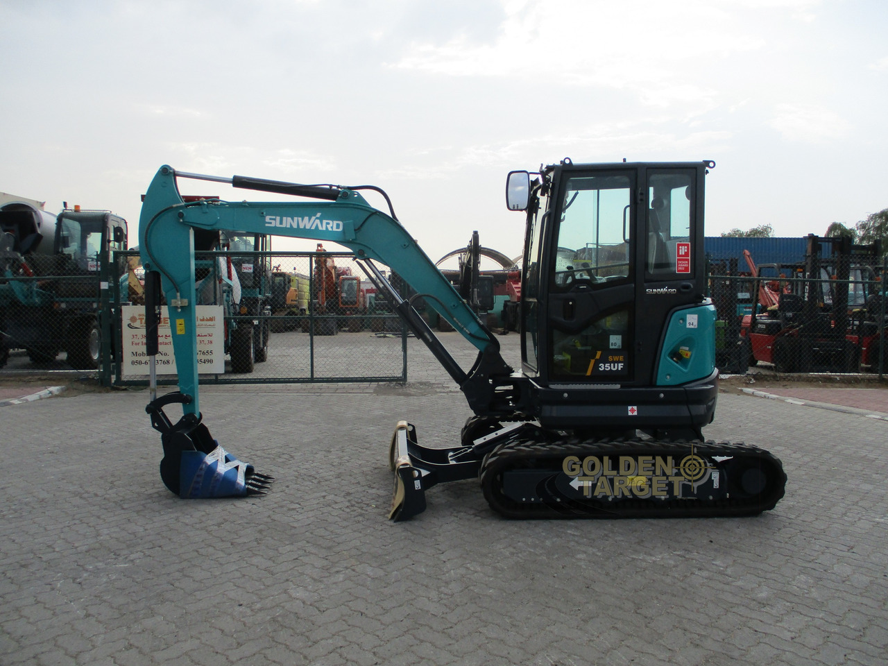 SUNWARD SWE35UF Mini Hydraulic Excavator - Mini bager: slika 5 SUNWARD SWE35UF Mini Hydraulic Excavator - Mini bager: slika 5
