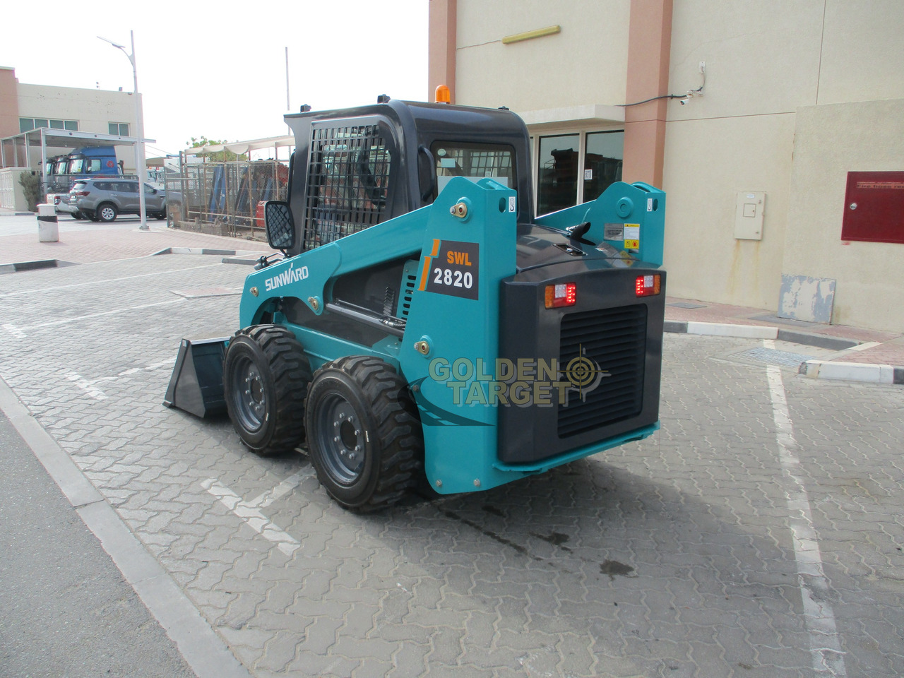 SUNWARD SWL2820 Skid Steer - Mini nakladalec: slika 4 SUNWARD SWL2820 Skid Steer - Mini nakladalec: slika 4
