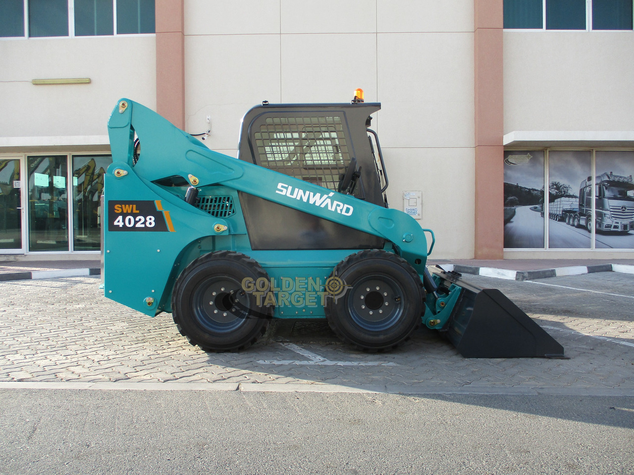 SUNWARD SWL4028 Skid Steer - Mini nakladalec: slika 5 SUNWARD SWL4028 Skid Steer - Mini nakladalec: slika 5