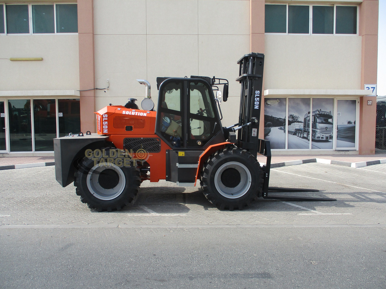 Solution SL50N Rough Terrain Forklift - Diesel viličar: slika 5 Solution SL50N Rough Terrain Forklift - Diesel viličar: slika 5