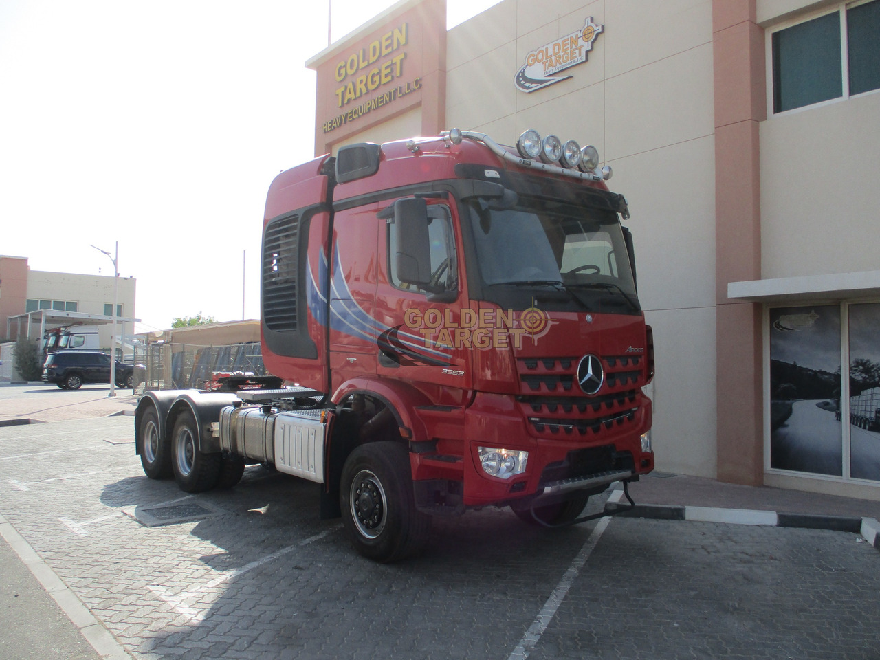 MERCEDES-BENZ Arocs 3363 6x6 Head Truck - Vlačilec: slika 1 MERCEDES-BENZ Arocs 3363 6x6 Head Truck - Vlačilec: slika 1