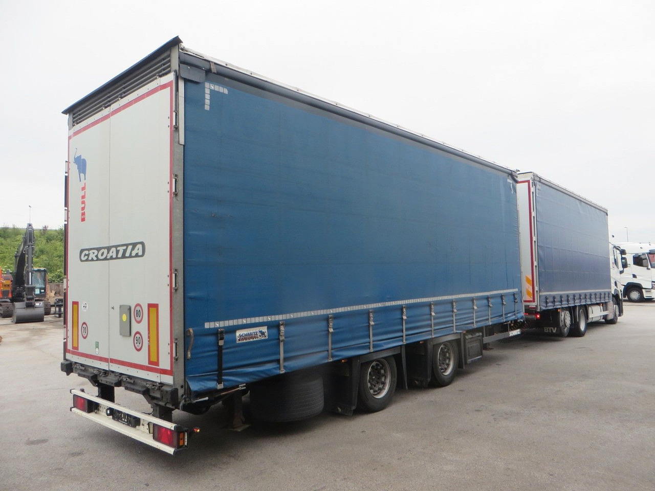 Renault T480 SC 6x2 Tandem jumbo 116m3 - Tovornjak s ponjavo: slika 3 Renault T480 SC 6x2 Tandem jumbo 116m3 - Tovornjak s ponjavo: slika 3