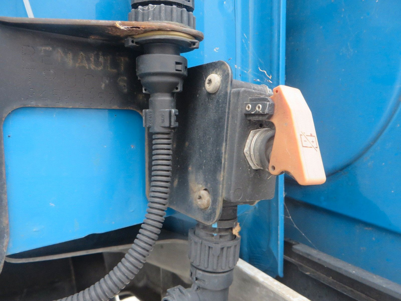 Renault T440 SC 4x2Tractor ADR - Vlačilec: slika 5 Renault T440 SC 4x2Tractor ADR - Vlačilec: slika 5