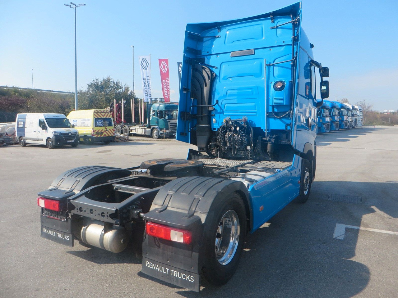 Renault T520 HSC 4x2Tractor - Vlačilec: slika 3 Renault T520 HSC 4x2Tractor - Vlačilec: slika 3