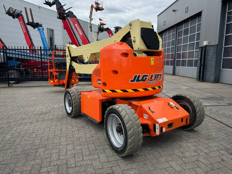 JLG E 450 AJ - Zglobna dvižna ploščad: slika 2 JLG E 450 AJ - Zglobna dvižna ploščad: slika 2