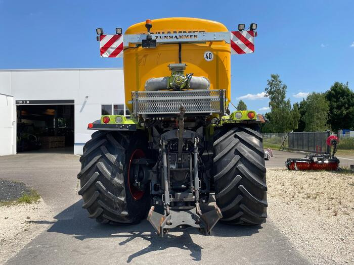 Claas Xerion 4000 - Traktor: slika 4 Claas Xerion 4000 - Traktor: slika 4