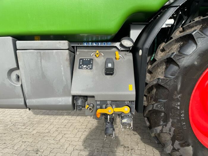 Fendt Rogator 366 - Vlečna škropilnica: slika 5 Fendt Rogator 366 - Vlečna škropilnica: slika 5