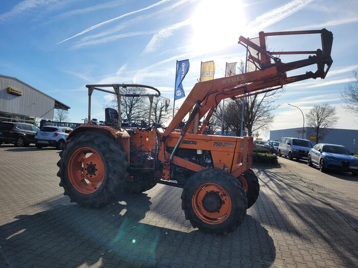 Fiat 750 DT - Traktor: slika 3 Fiat 750 DT - Traktor: slika 3