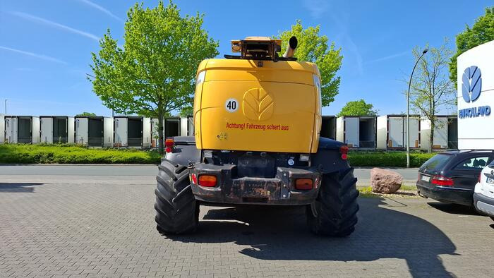 New Holland FR 9060 - Kombajn za krmo: slika 3 New Holland FR 9060 - Kombajn za krmo: slika 3