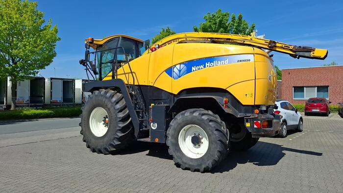 New Holland FR 9060 - Kombajn za krmo: slika 4 New Holland FR 9060 - Kombajn za krmo: slika 4