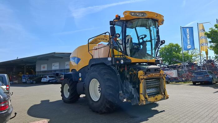 New Holland FR 9060 - Kombajn za krmo: slika 3 New Holland FR 9060 - Kombajn za krmo: slika 3