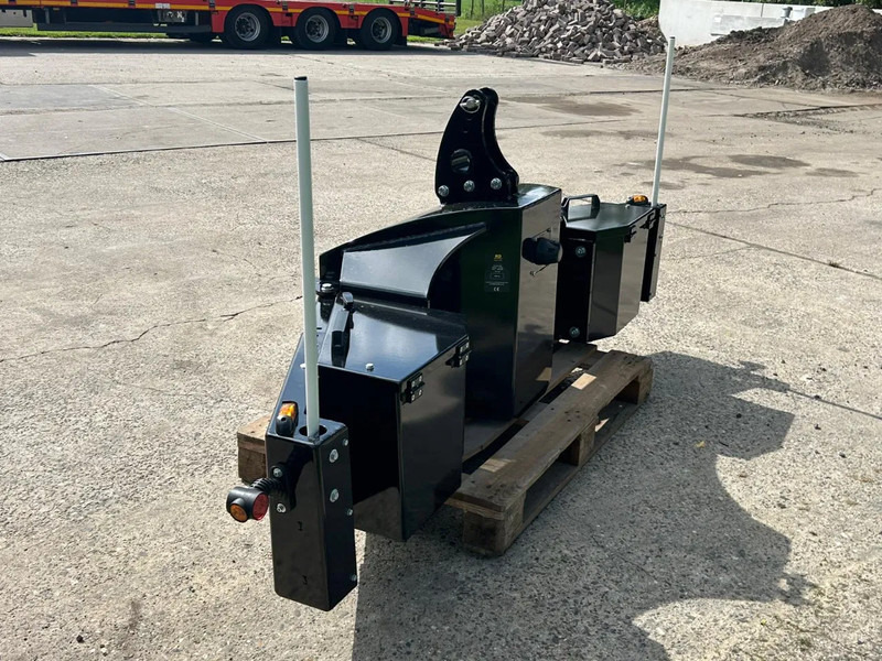 Fendt Frontbumper Frontblok Gewicht NIEUW - Traktor: slika 4 Fendt Frontbumper Frontblok Gewicht NIEUW - Traktor: slika 4