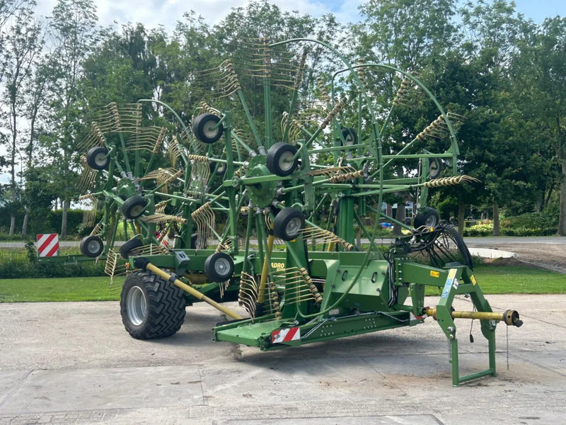 Krone Swadro 1400 Plus 4 Rotorhark Zwiller - Obračalnik/ Zgrabljalnik: slika 1 Krone Swadro 1400 Plus 4 Rotorhark Zwiller - Obračalnik/ Zgrabljalnik: slika 1