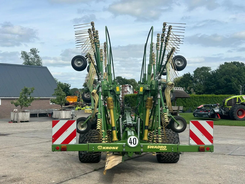 Krone Swadro 1400 Plus 4 Rotorhark Zwiller - Obračalnik/ Zgrabljalnik: slika 4 Krone Swadro 1400 Plus 4 Rotorhark Zwiller - Obračalnik/ Zgrabljalnik: slika 4