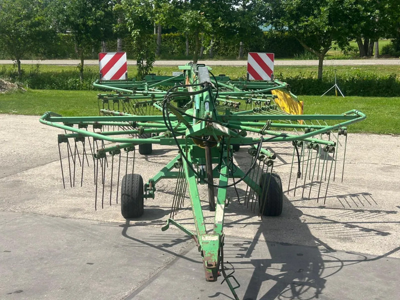 Kuhn Stoll 1400 S Zwadhark zwiller trein GEEN KUHN! - Obračalnik/ Zgrabljalnik: slika 2 Kuhn Stoll 1400 S Zwadhark zwiller trein GEEN KUHN! - Obračalnik/ Zgrabljalnik: slika 2