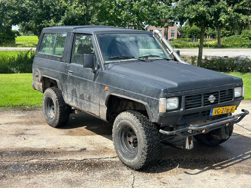 Nissan Patrol Patrol R 2.8 Turbo Diesel GRIJS KENTEKEN YOUNG TIMER - Avtomobil: slika 1 Nissan Patrol Patrol R 2.8 Turbo Diesel GRIJS KENTEKEN YOUNG TIMER - Avtomobil: slika 1