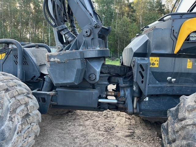 Ponsse Fox - Gozdarski kombajn: slika 5 Ponsse Fox - Gozdarski kombajn: slika 5