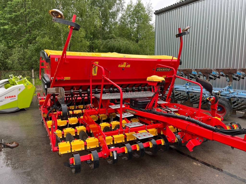 Vaderstad Rapid RD400C - Sejalni kombajn: slika 1 Vaderstad Rapid RD400C - Sejalni kombajn: slika 1