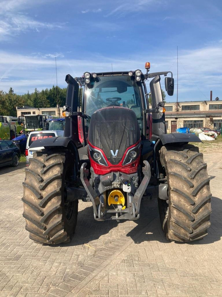 Traktor Valtra T 254 V: slika 8