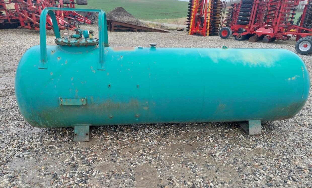 Agrodan Ammoniaktank 2500 kg - Oprema za gnojenje, Rezervoar za skladiščenje: slika 2 Agrodan Ammoniaktank 2500 kg - Oprema za gnojenje, Rezervoar za skladiščenje: slika 2