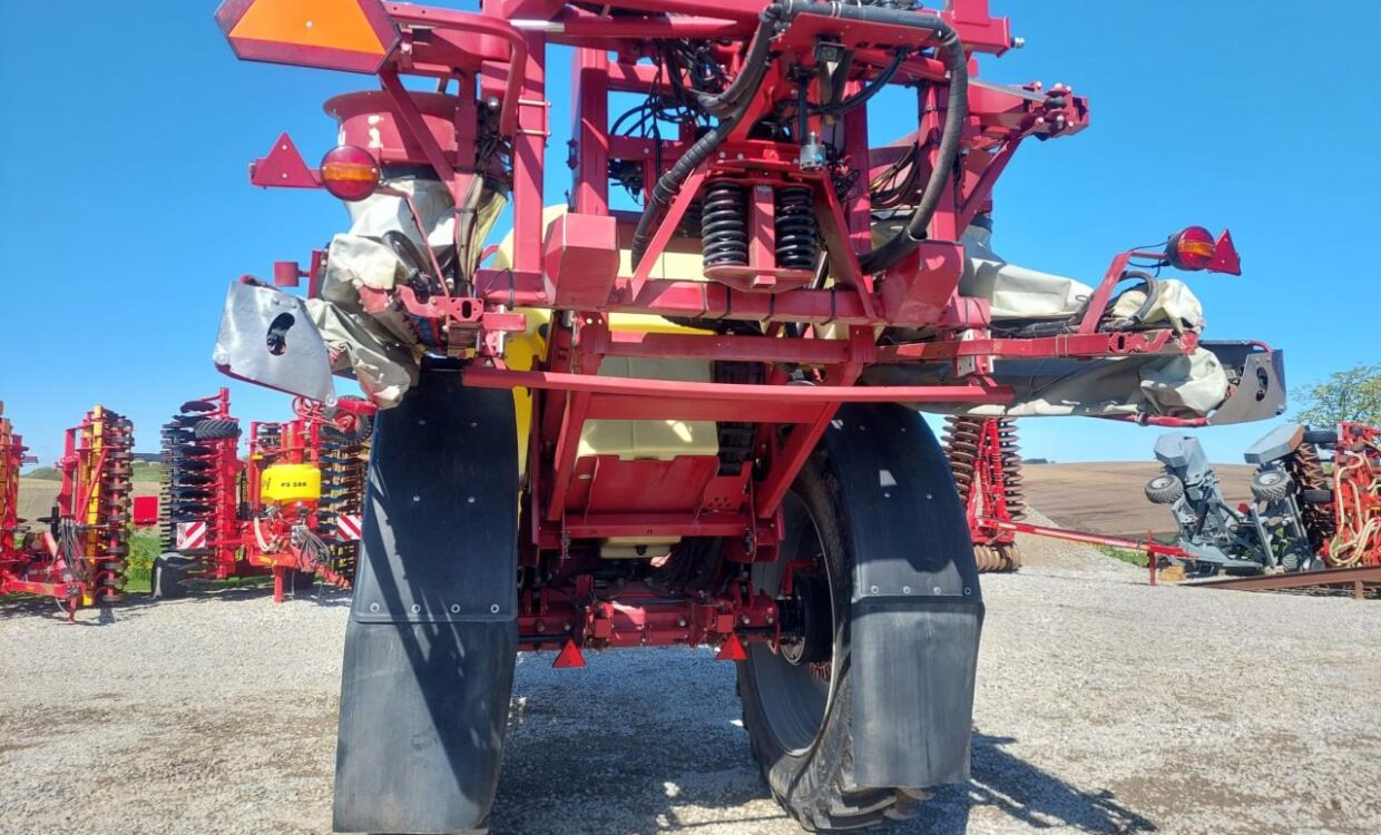 Hardi Commander 7000i - 28m Twin - Vlečna škropilnica: slika 3 Hardi Commander 7000i - 28m Twin - Vlečna škropilnica: slika 3