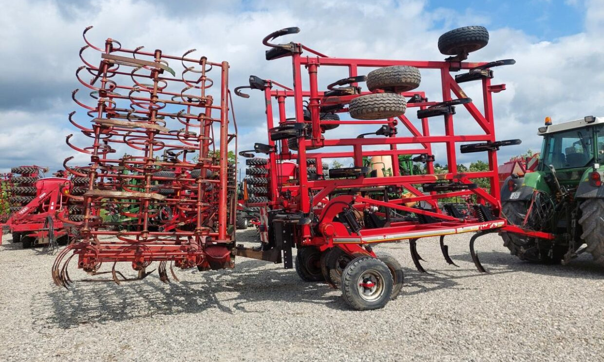 Horsch TERRANO 8 FG + Kverneland C - Brana: slika 2 Horsch TERRANO 8 FG + Kverneland C - Brana: slika 2