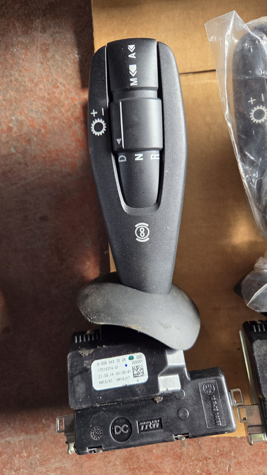 MERCEDES-BENZ ACTROS MP4 - Stikalo volanskega droga za Tovornjak: slika 4 MERCEDES-BENZ ACTROS MP4 - Stikalo volanskega droga za Tovornjak: slika 4