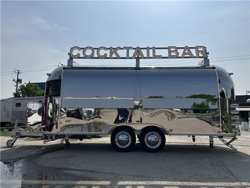 Cocktails Food Trailer Airstream Beer Food Truck - Prikolica s hrano: slika 4 Cocktails Food Trailer Airstream Beer Food Truck - Prikolica s hrano: slika 4