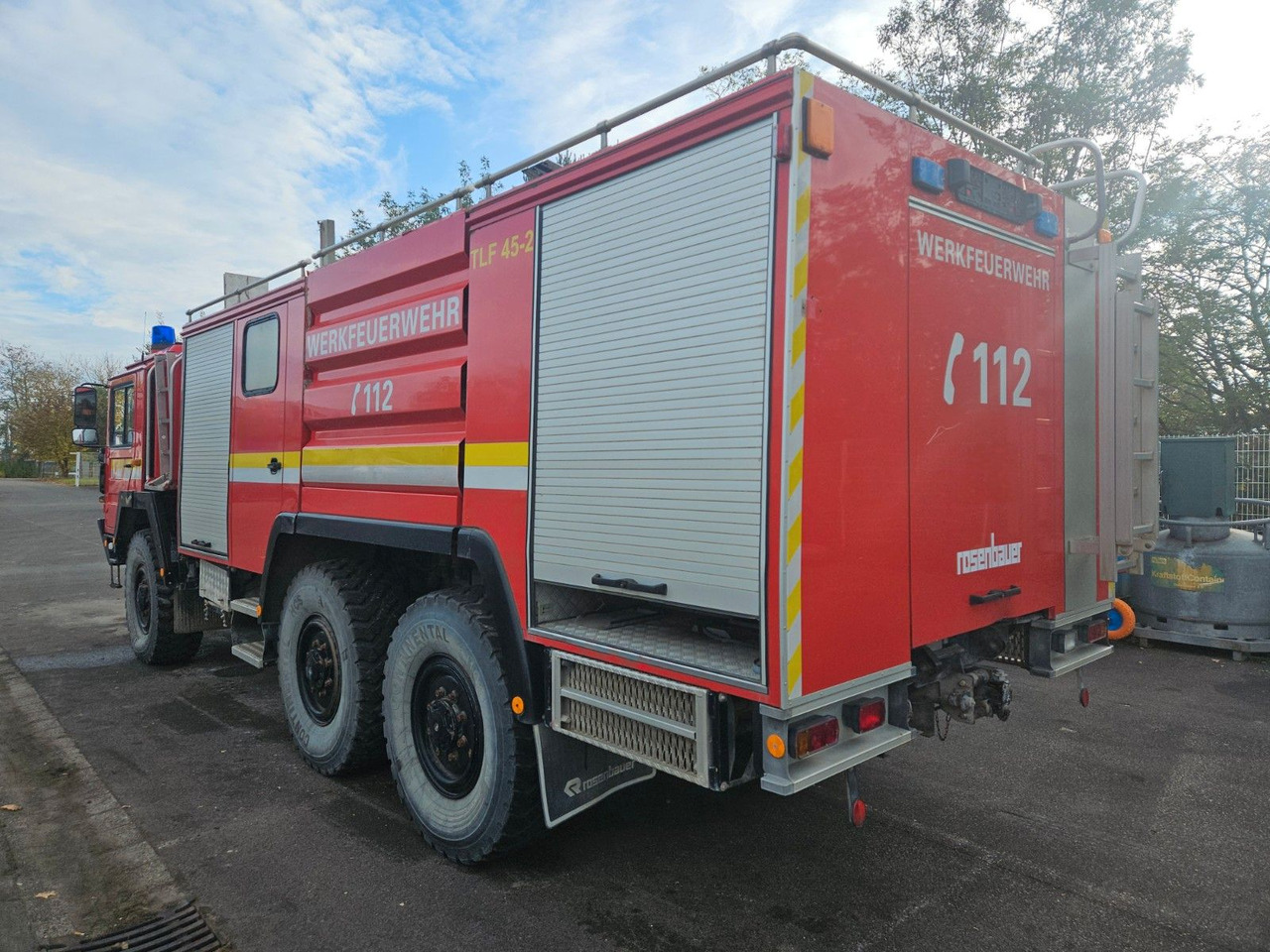 MAN KAT 6x6 Tanklöschfahrzeug - Tovornjak cisterna: slika 4 MAN KAT 6x6 Tanklöschfahrzeug - Tovornjak cisterna: slika 4