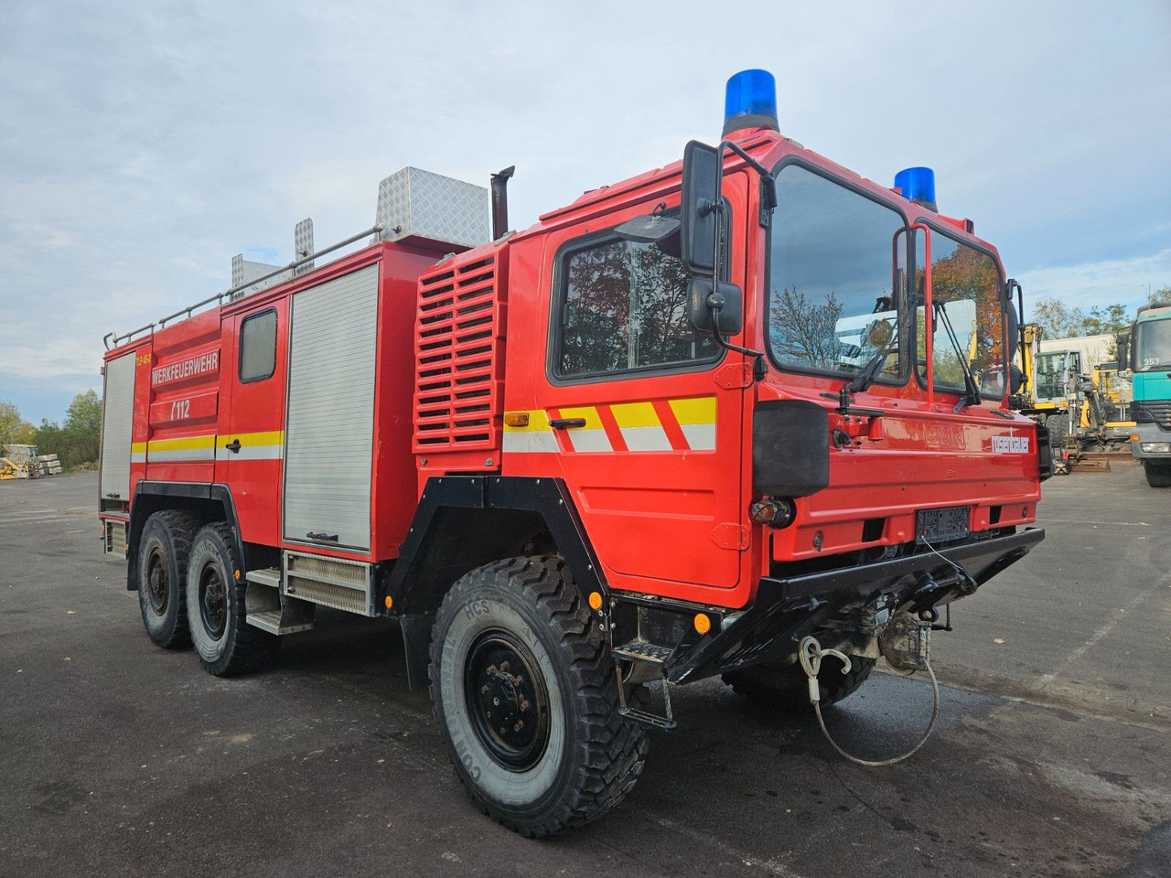 MAN KAT 6x6 Tanklöschfahrzeug - Tovornjak cisterna: slika 2 MAN KAT 6x6 Tanklöschfahrzeug - Tovornjak cisterna: slika 2