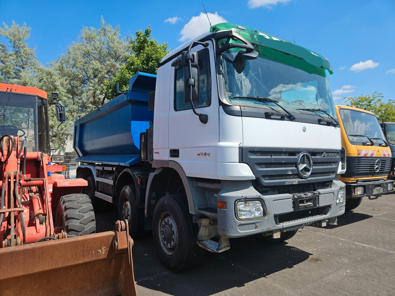 Mercedes-Benz Actros 4144 8x8 Hinterkipper - Tovornjak prekucnik: slika 2 Mercedes-Benz Actros 4144 8x8 Hinterkipper - Tovornjak prekucnik: slika 2