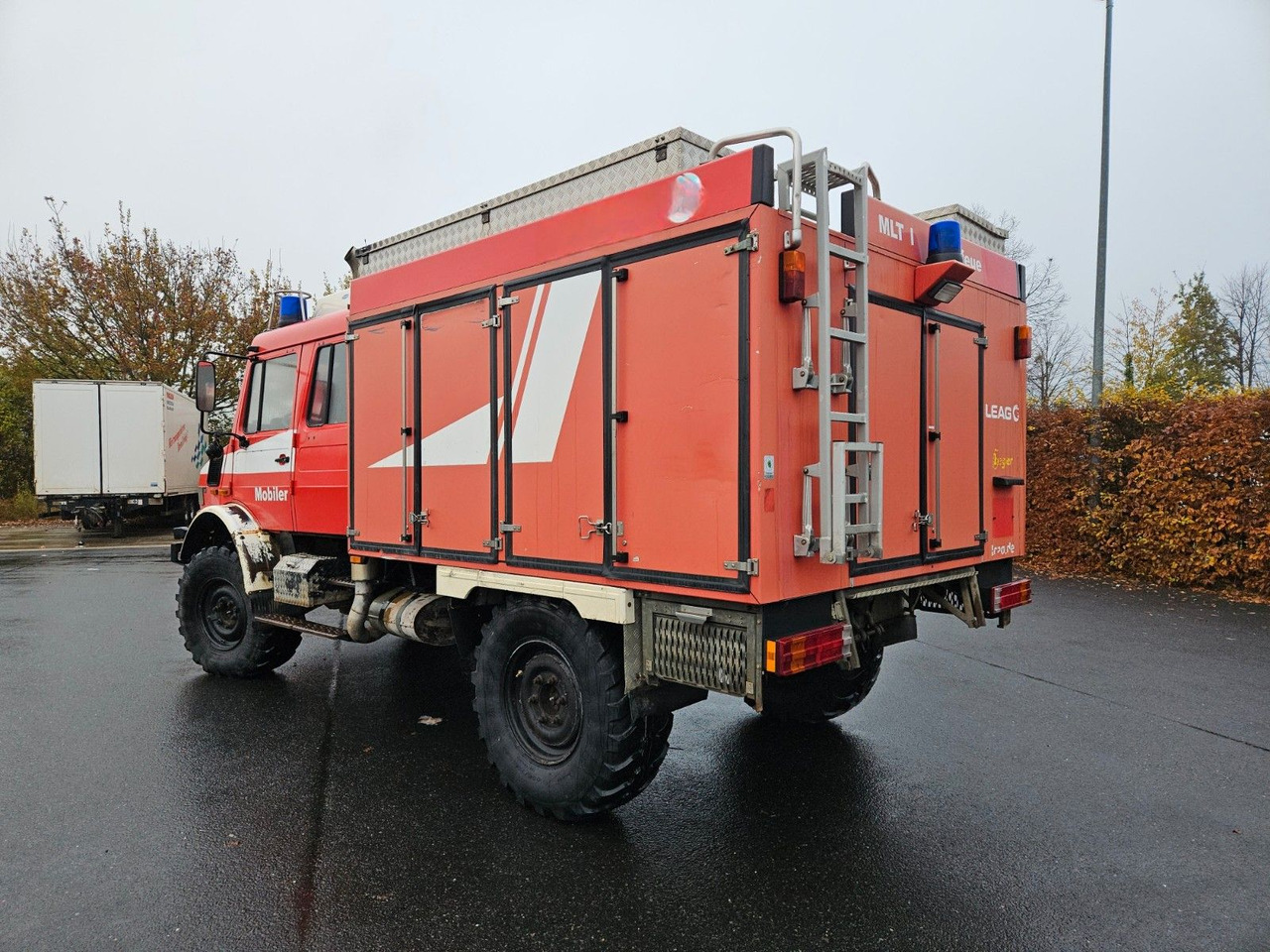 Unimog U4000 4x4 DOKA Tanklöschfahrzeug Feuerwehr - Tovornjak cisterna: slika 3 Unimog U4000 4x4 DOKA Tanklöschfahrzeug Feuerwehr - Tovornjak cisterna: slika 3