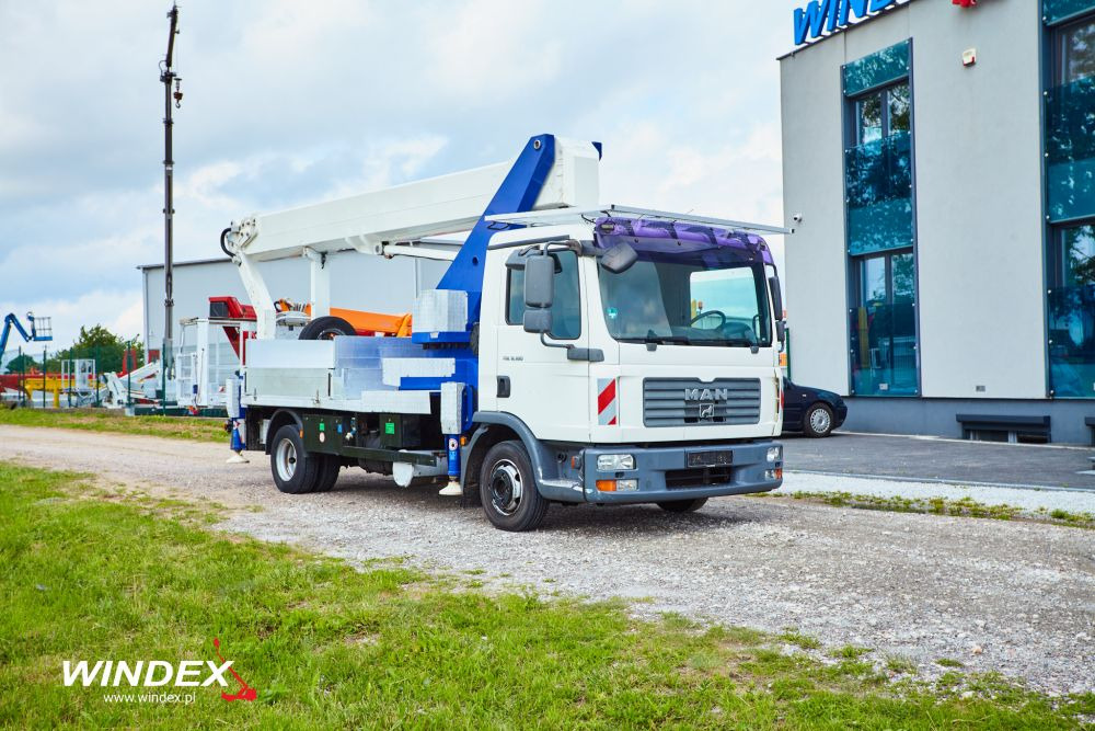 Wumag WT 300 - Dvižna ploščad: slika 1 Wumag WT 300 - Dvižna ploščad: slika 1