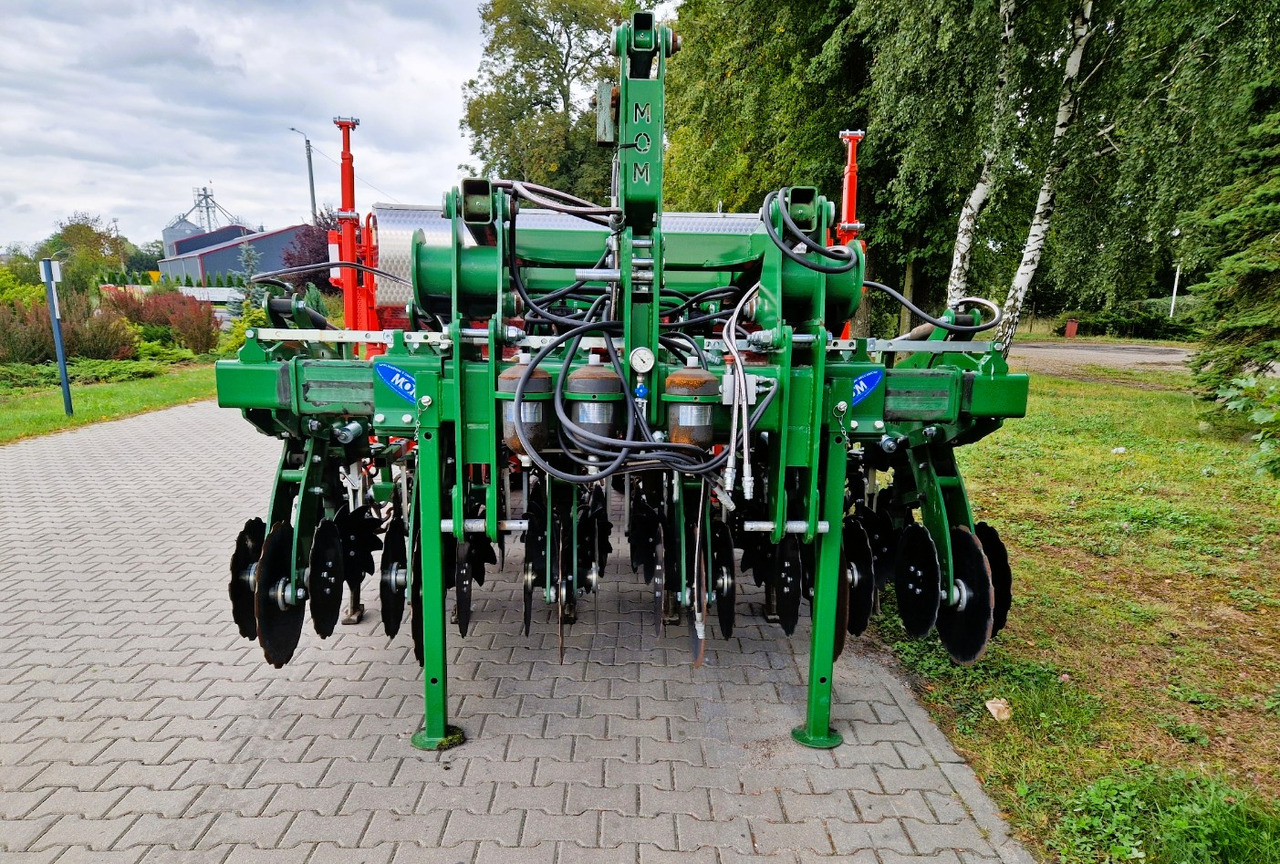 MASCHIO GASPARDO + Moretto MOM MAGA 6R + Strip Hawk - Natančna sejalnica: slika 2 MASCHIO GASPARDO + Moretto MOM MAGA 6R + Strip Hawk - Natančna sejalnica: slika 2