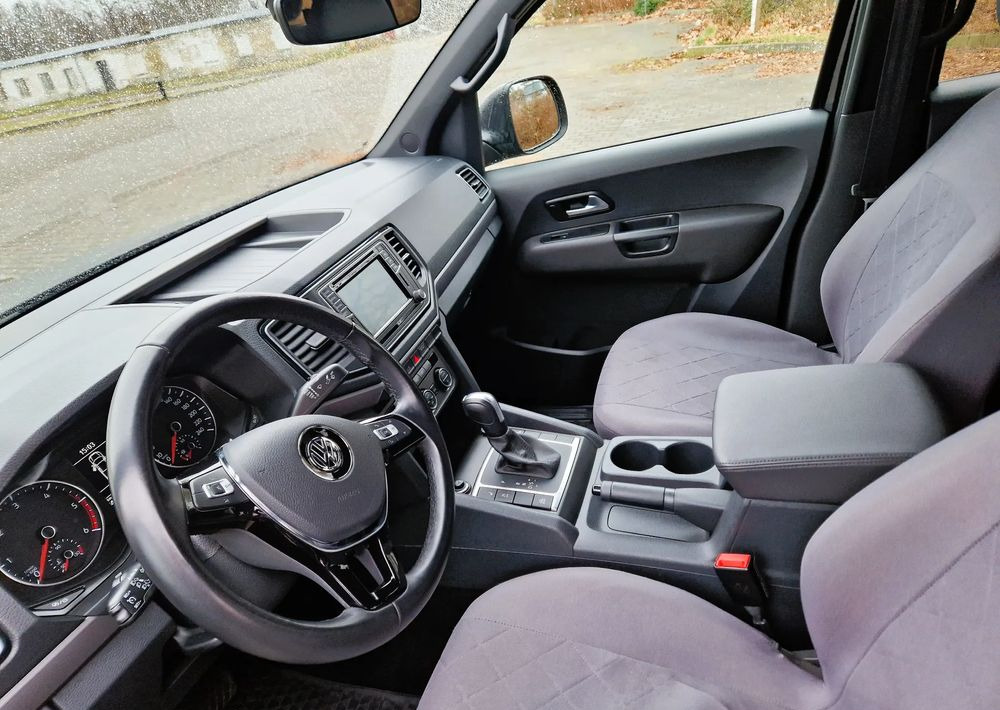 Volkswagen Amarok 3.0 V6 TDI 4Mot Dark Label - SUV: slika 4 Volkswagen Amarok 3.0 V6 TDI 4Mot Dark Label - SUV: slika 4